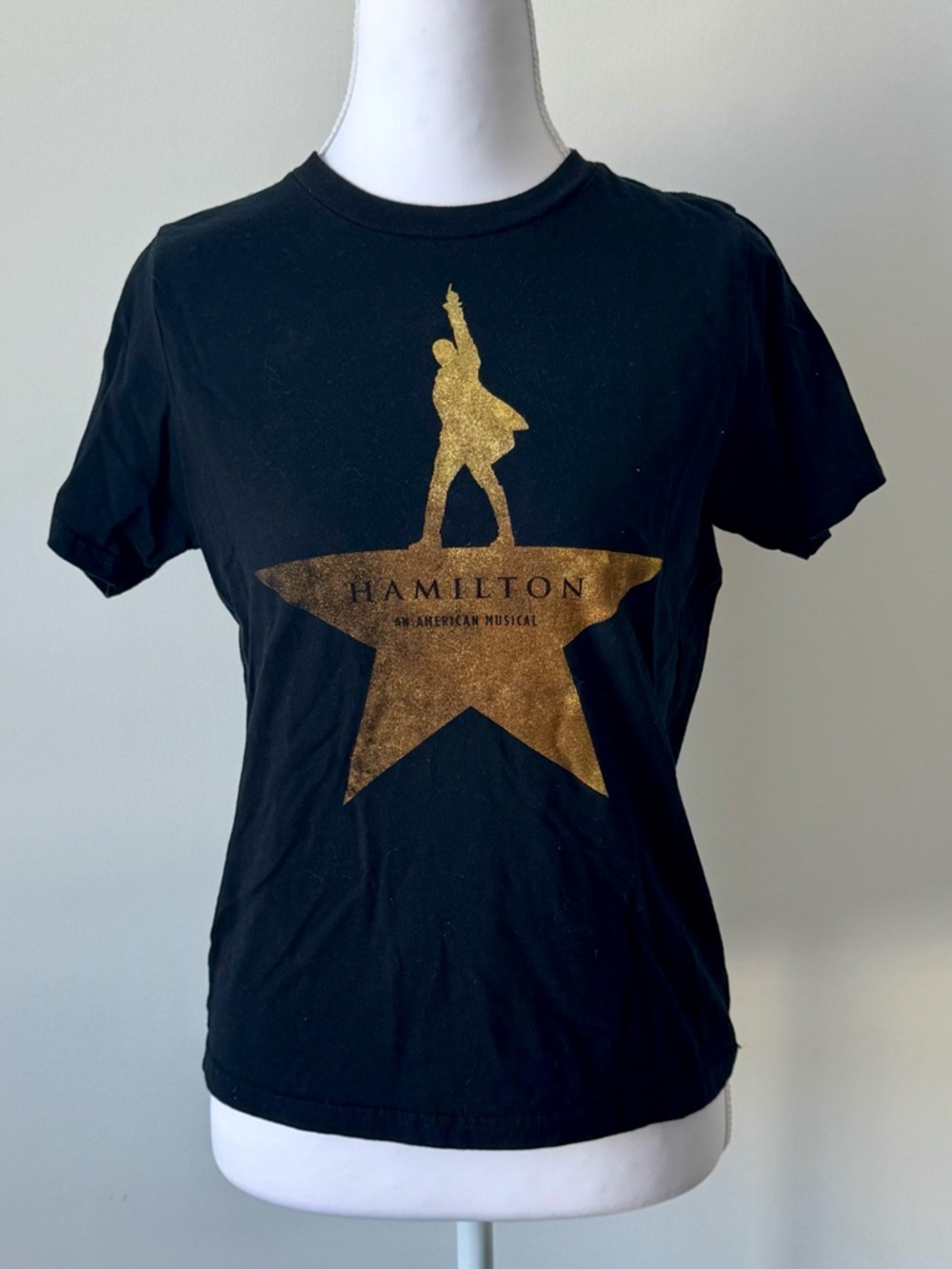 Hamilton Musical Black Graphic Tee - Youth L ⭐